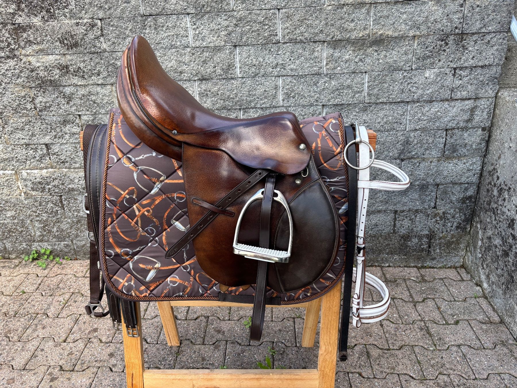 Selle & Accessori: schöner Vielseitigkeitssattel von E. Nyffenegger Bern – Usato da Feldbach venduto da Fea1 3