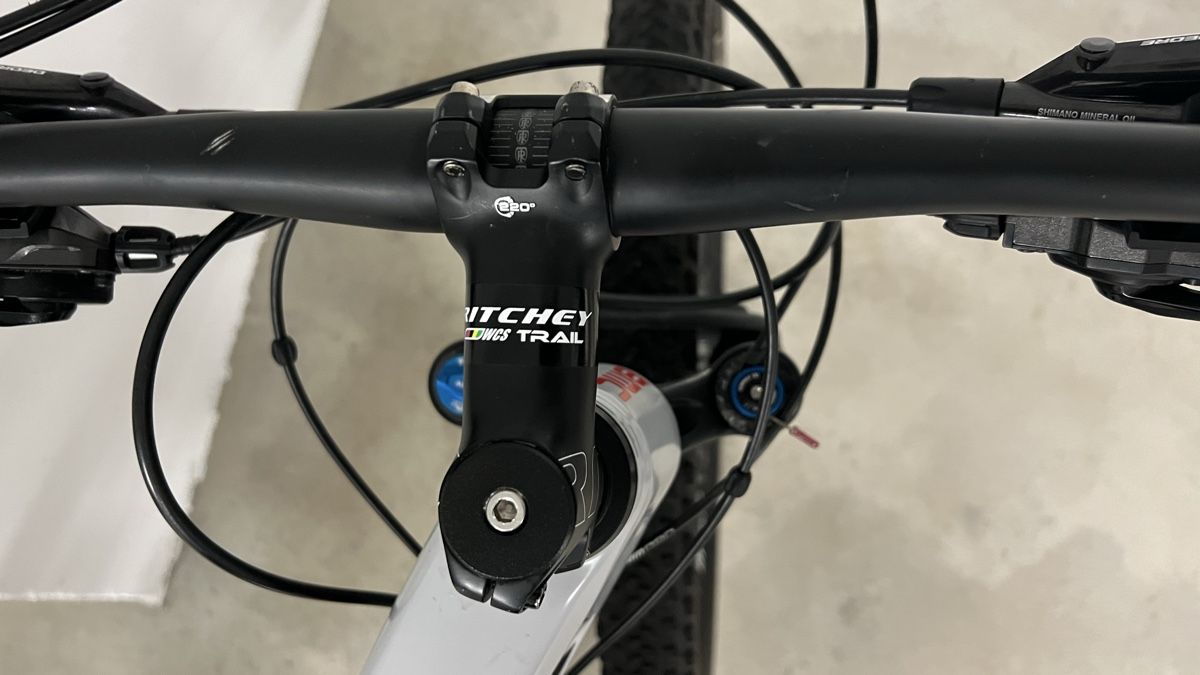 BMC Velos: Mountainbike BMC Fourstroke 01 – Gebraucht aus Küsnacht von cri_ngg5 7