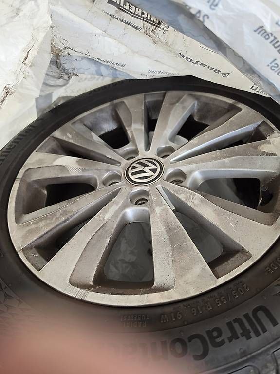 Pneumatici & Ruote complete: VW Rad – Usato da Schönenwerd venduto da Vittel10