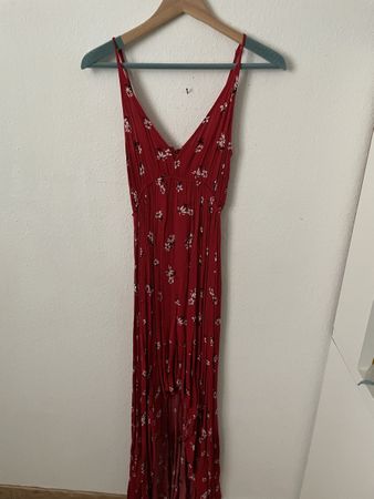 Kleid Stradivarius Gr, S