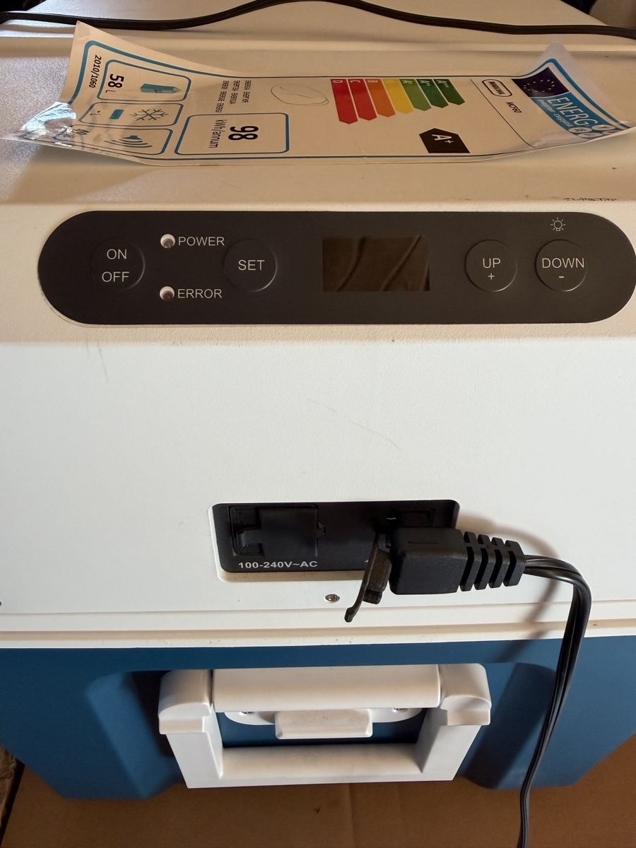 Mobicool Frigoriferi & Refrigeratori: Mobicool MCF60 Kompressor-Kühlbox – 58 Liter – Usato da Birr venduto da PamosAG 8