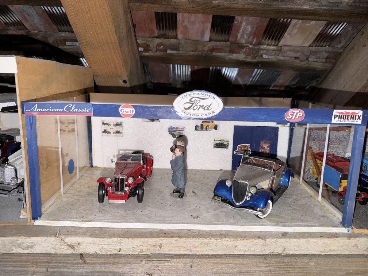 Modellini d'auto: Grosse Modellauto-Sammlung mit Dioramen – Usato da Rheineck venduto da kim_tqr7 4