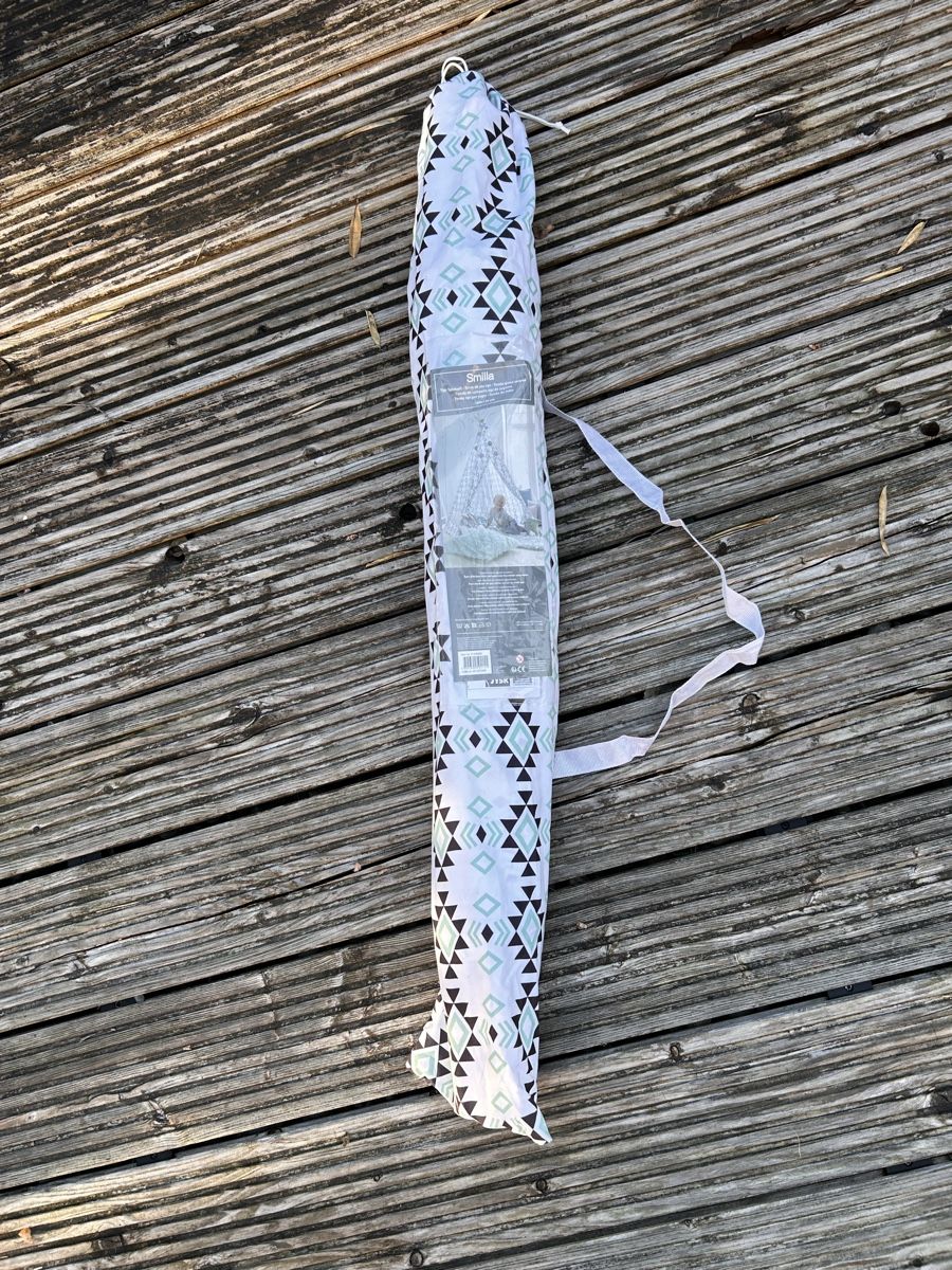 Autres lits & meubles pour enfants: Kinderspielzelt Tipi mit Muster – D'occasion à Rüti ZH par Helen_333 2