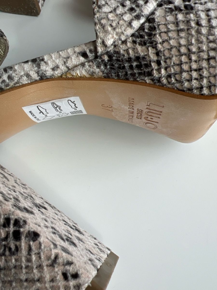 Liu Jo Scarpe da donna: Liu Jo sehr gemütlichle Sommer Sandalen 37 - – Usato da Luzern venduto da TIsabel 4