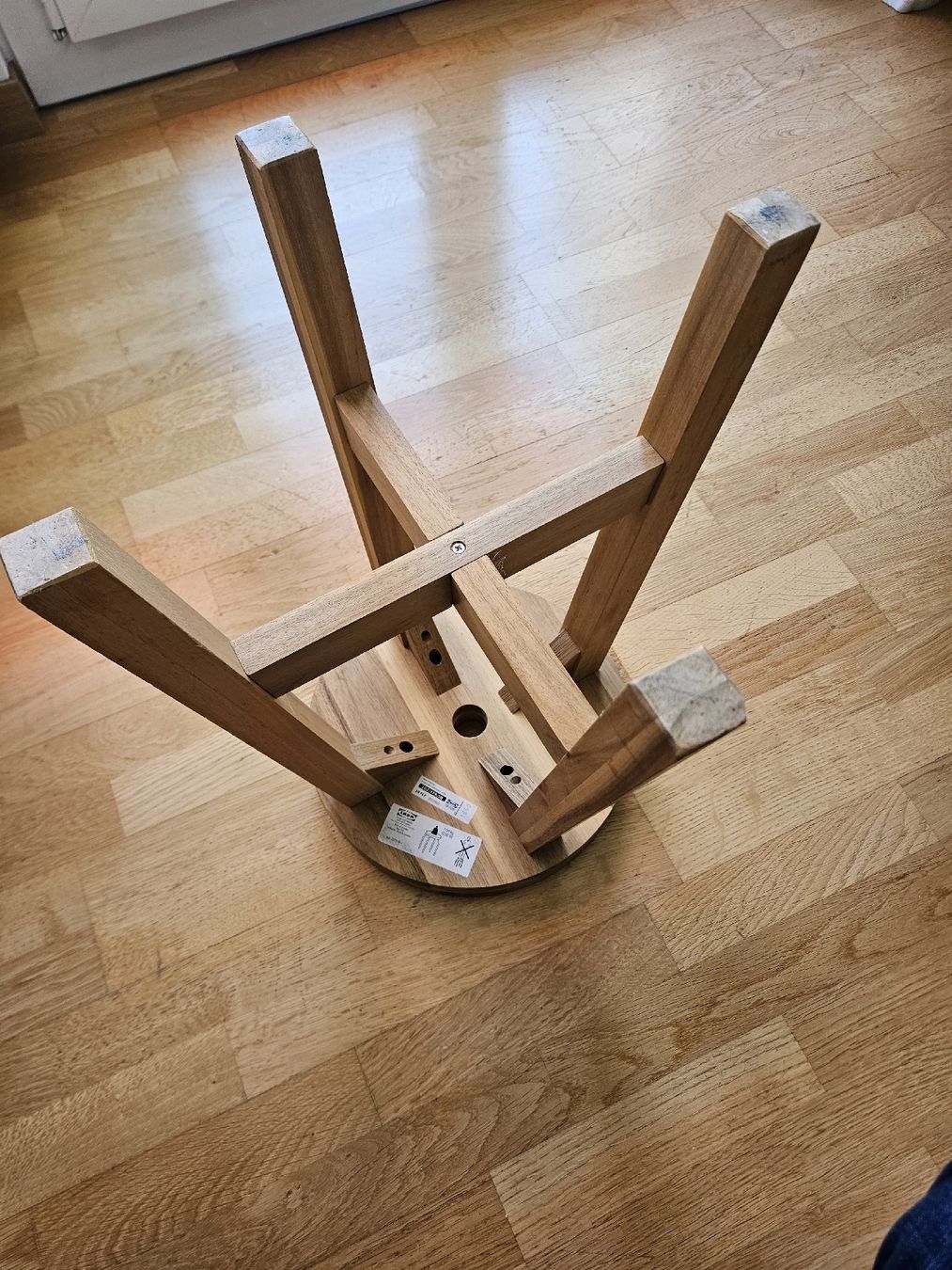 Ikea Sgabelli: IKEA Hocker aus Holz – Usato da Kilchberg ZH venduto da Richard_ 1