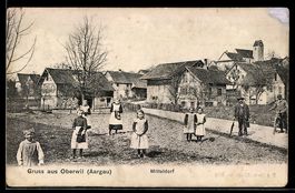 AK Oberwil /Aargau, Kinder im Mitteldorf