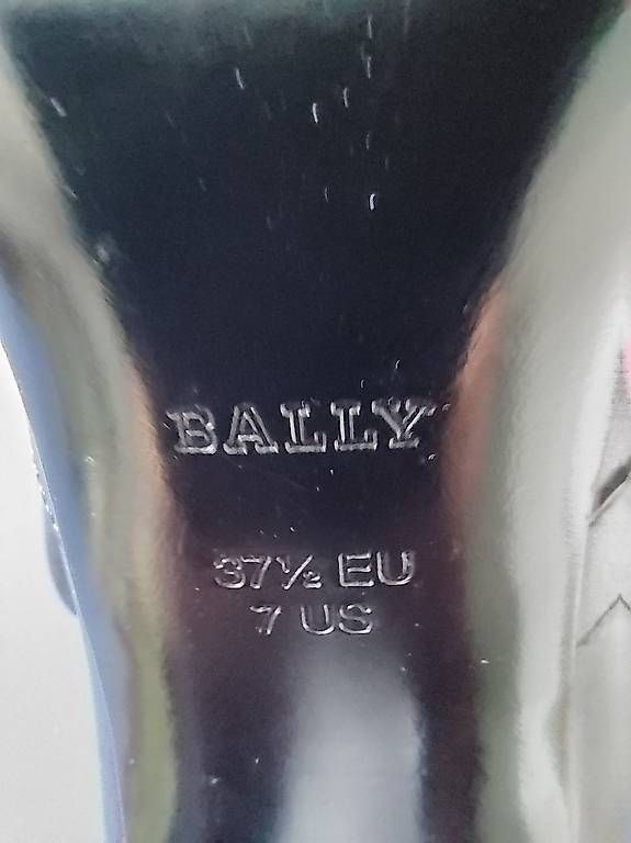 Scarpe da donna: Schwarze Glattleder Pumps von Bally – Usato da Luzern venduto da was_d7mx 3