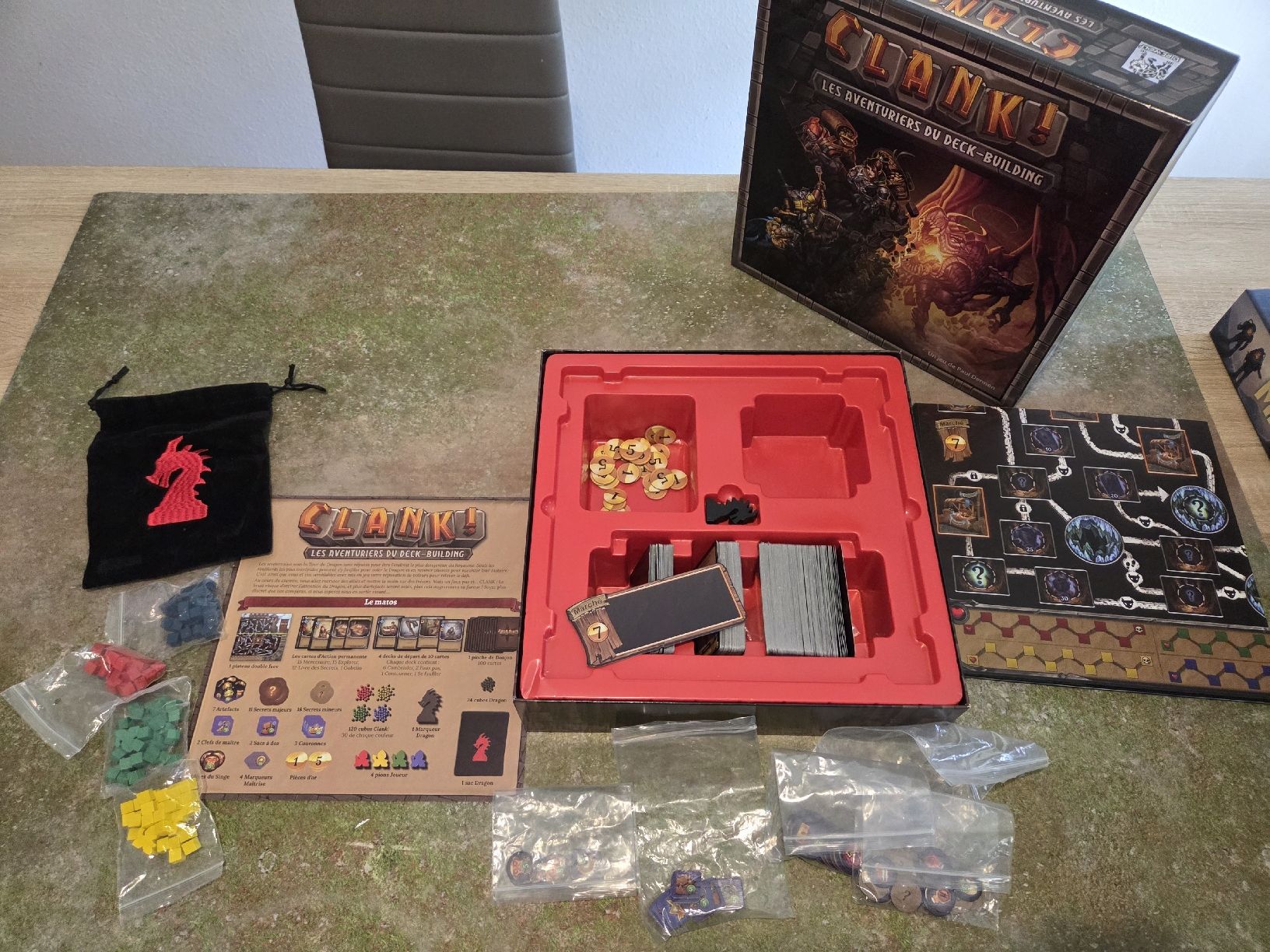 Giochi: Clank! - Une aventure de deck-building - VF - Complet – Usato da La Tour-de-Peilz venduto da minijim 2