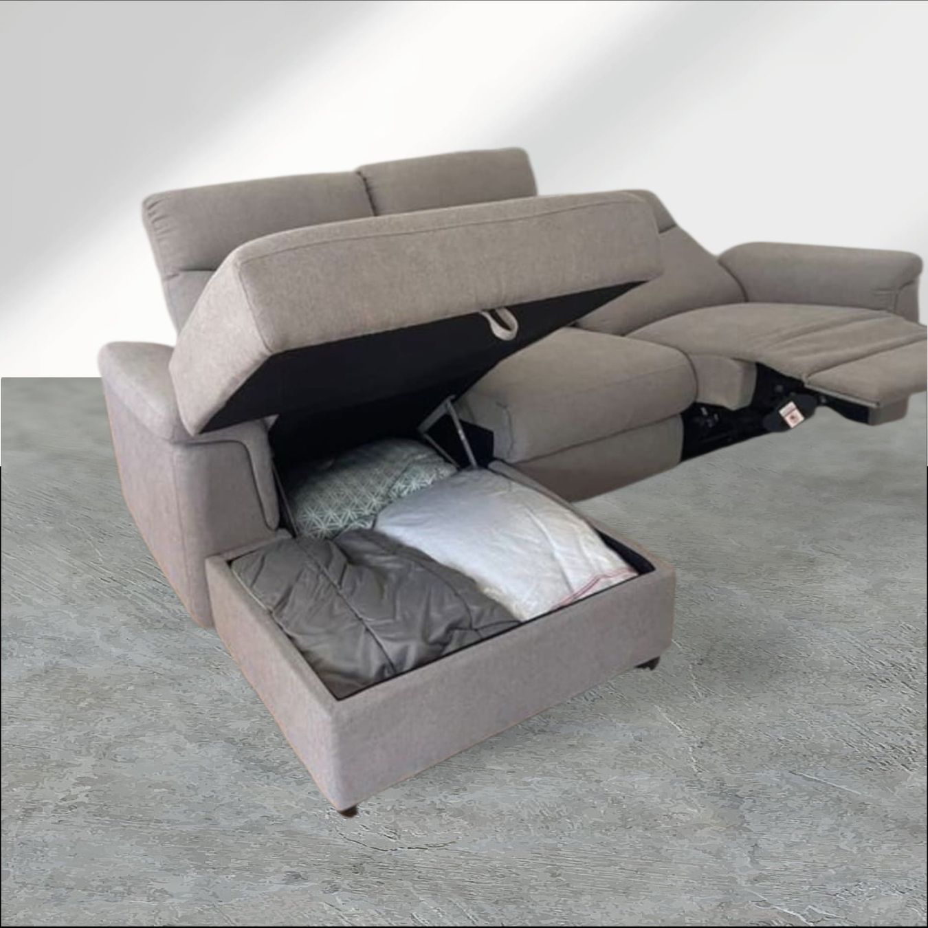 Conforama Divani: Conforama ecksofa – Usato da Villmergen venduto da Ero77 2