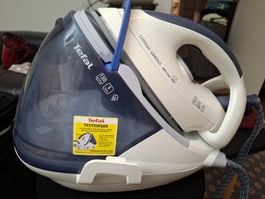 Tefal Express Compact Dampfbügelstation gebraucht
