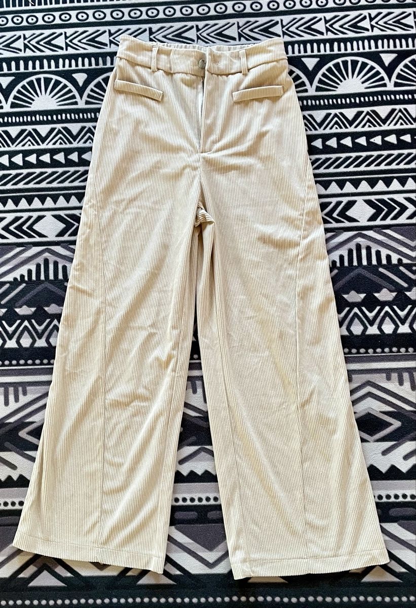 Hosen: Cream Pants – Gebraucht aus Herisau von Ciaoschein