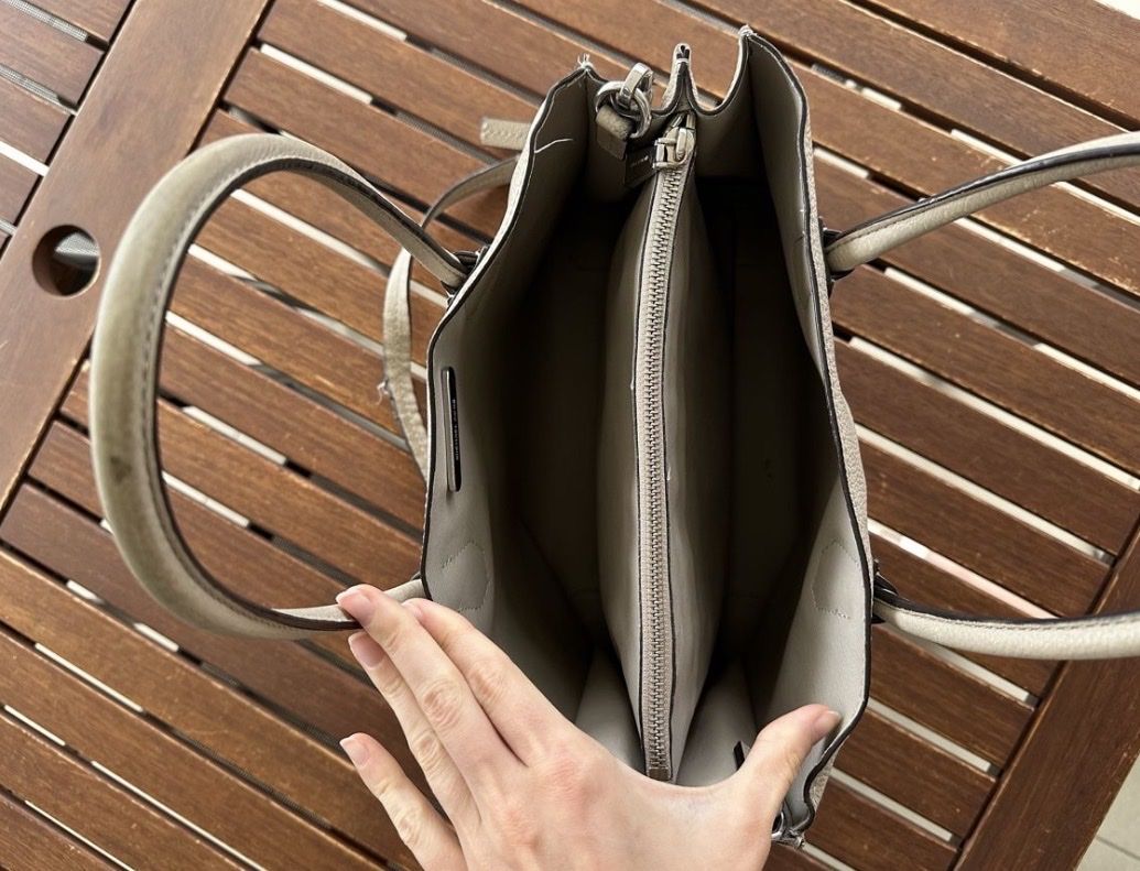 Michael Kors Borse da donna: Michael Kors Leder Handtasche Grau-Taupe – Usato da St. Gallen venduto da lfs_nxl8 3
