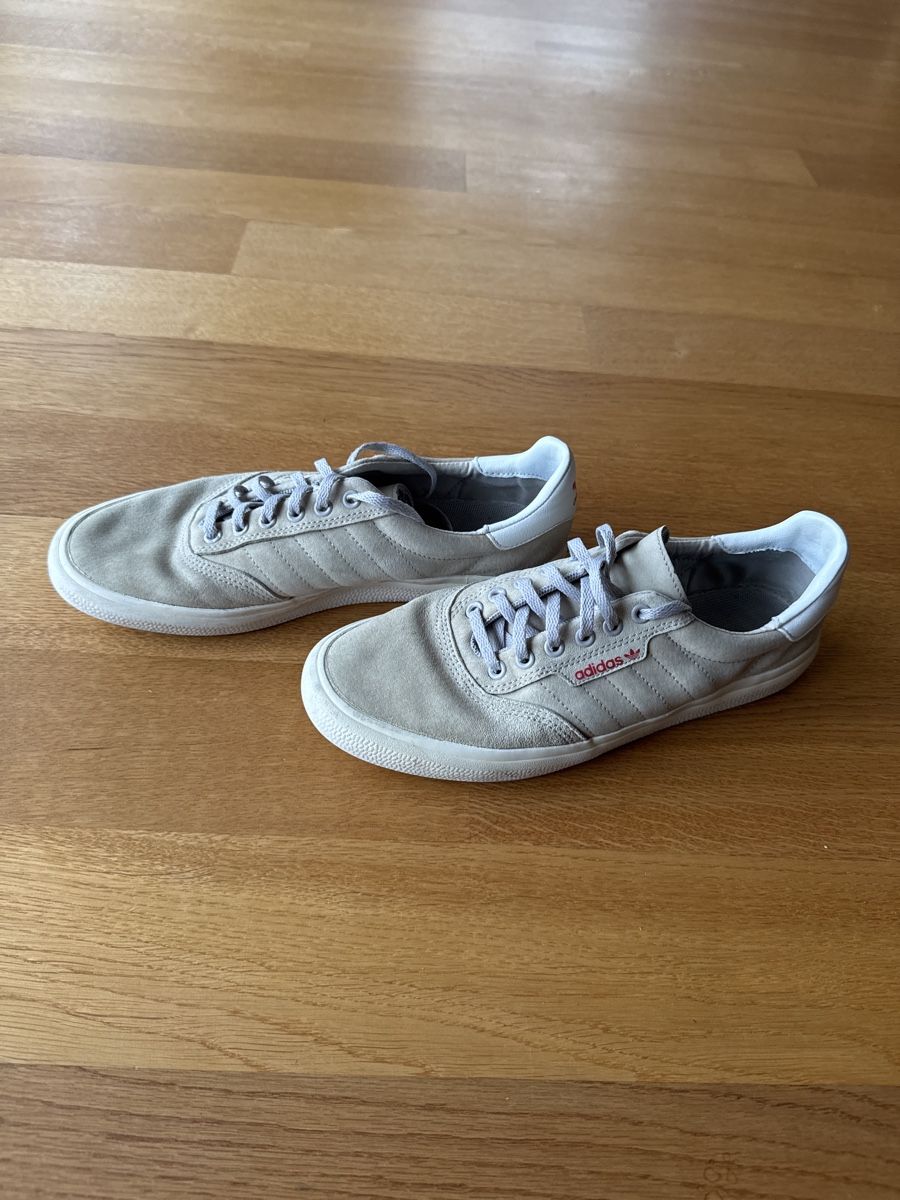 Adidas Scarpe da uomo: Adidas Sneaker, Grösse 44 – Usato da Zürich venduto da Sigeli03