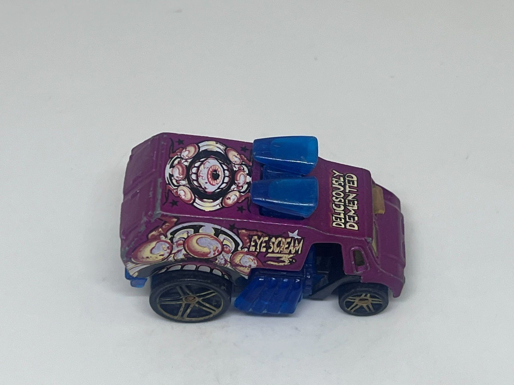 Hot Wheels Modellautos: Hot Wheels Cool - One #354 – Gebraucht aus Wildegg von LaaBoutique 1