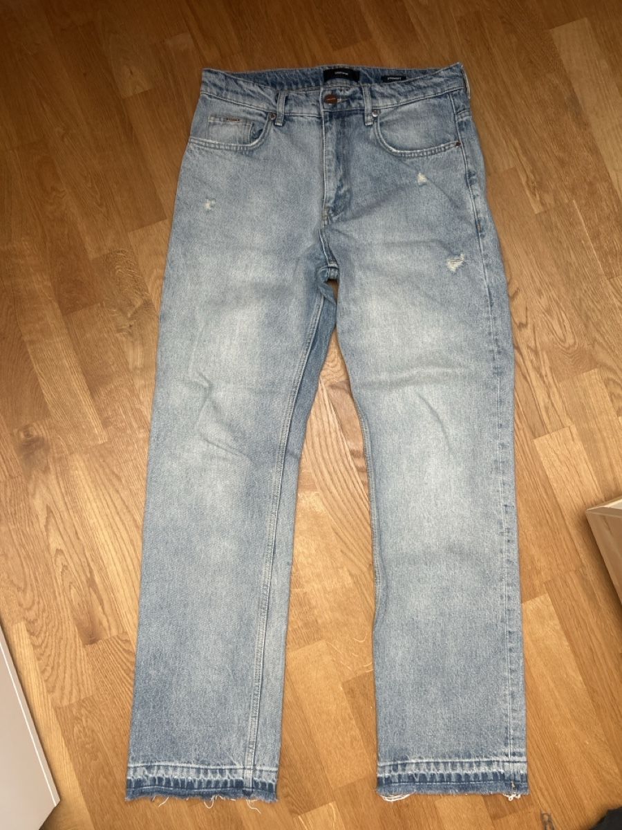 Jeans: Eighty Five Jeans – Nuovo (secondo la descrizione) da Gwatt (Thun) venduto da viv_k57m