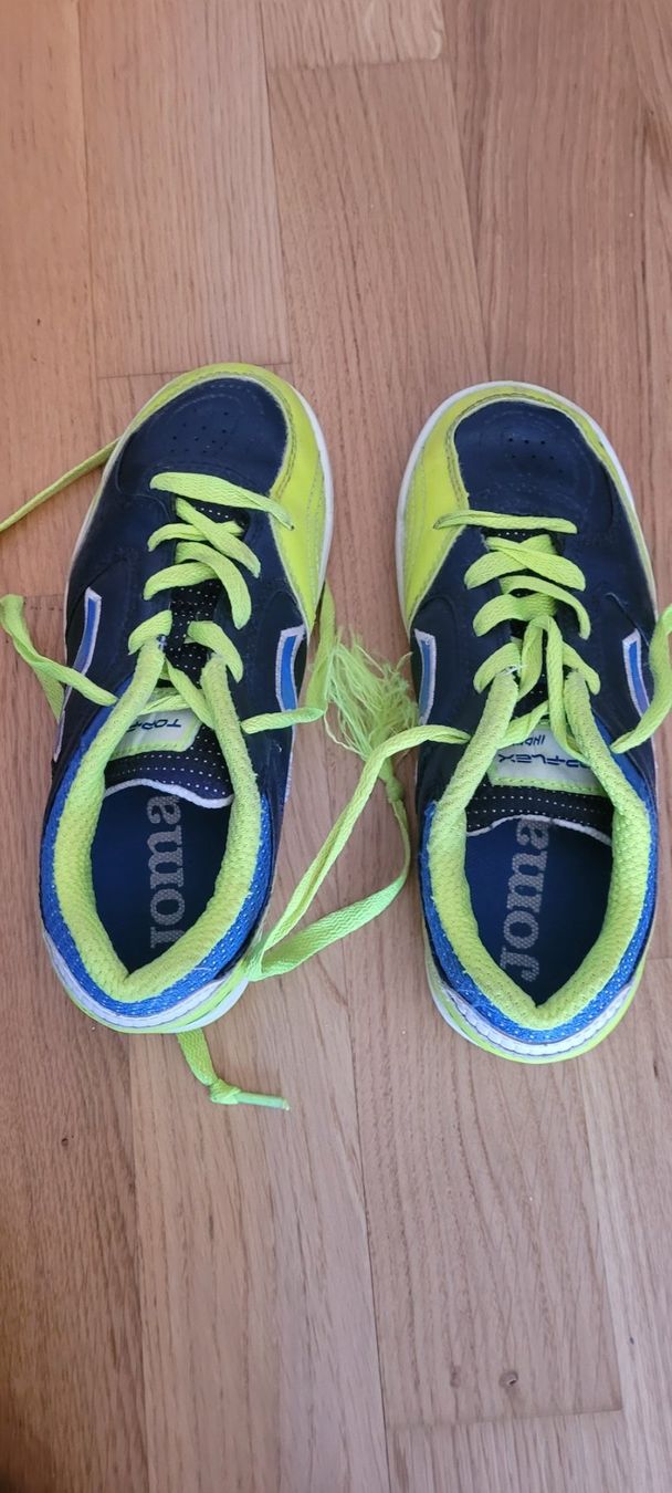 Scarpe per ragazzi: Basket Futsal Joma taille 32 – Usato da Gland venduto da Mezo81010 1