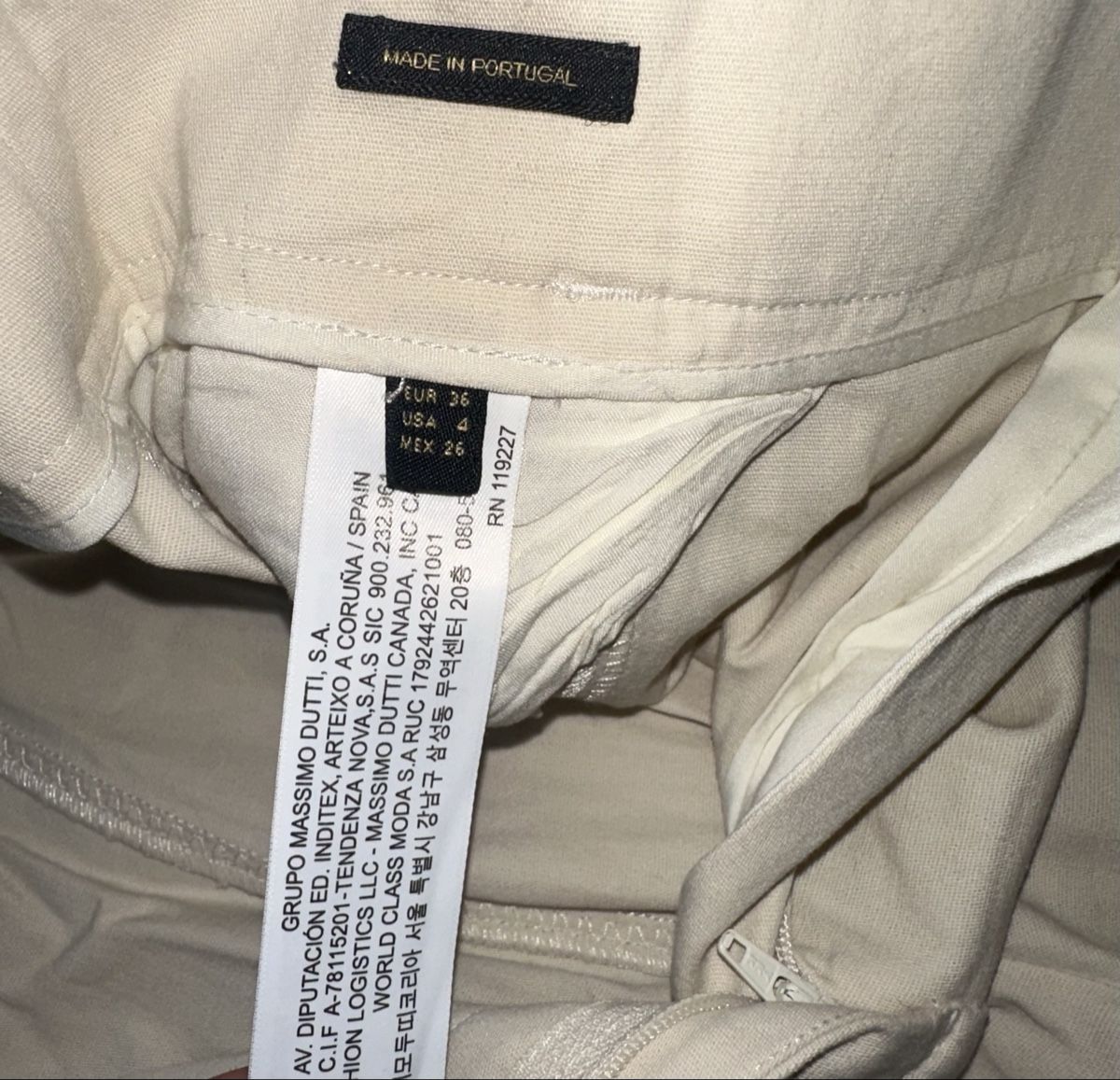 Massimo Dutti Pantaloni: MASSIMO DUTTI HOSE GR. 36 neuwertig – Nuovo (secondo la descrizione) da Unteraegeri venduto da MH203 9