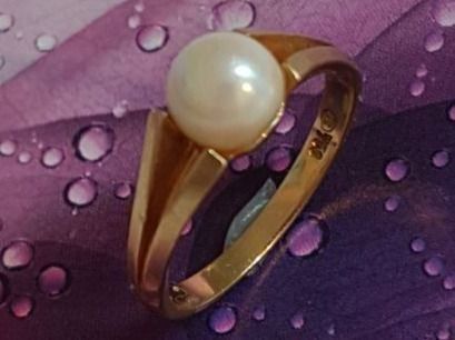 Anelli: 750 Goldring mit edler Zucht - Perle – Nuovo (secondo la descrizione) da Unterägeri venduto da Altgoldschmuck 1