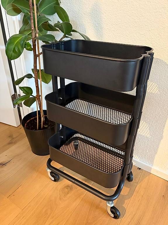 Servierwagen: RÅSKOG Servierwagen, schwarz – Gebraucht aus Winterthur von sto_n6lj 2