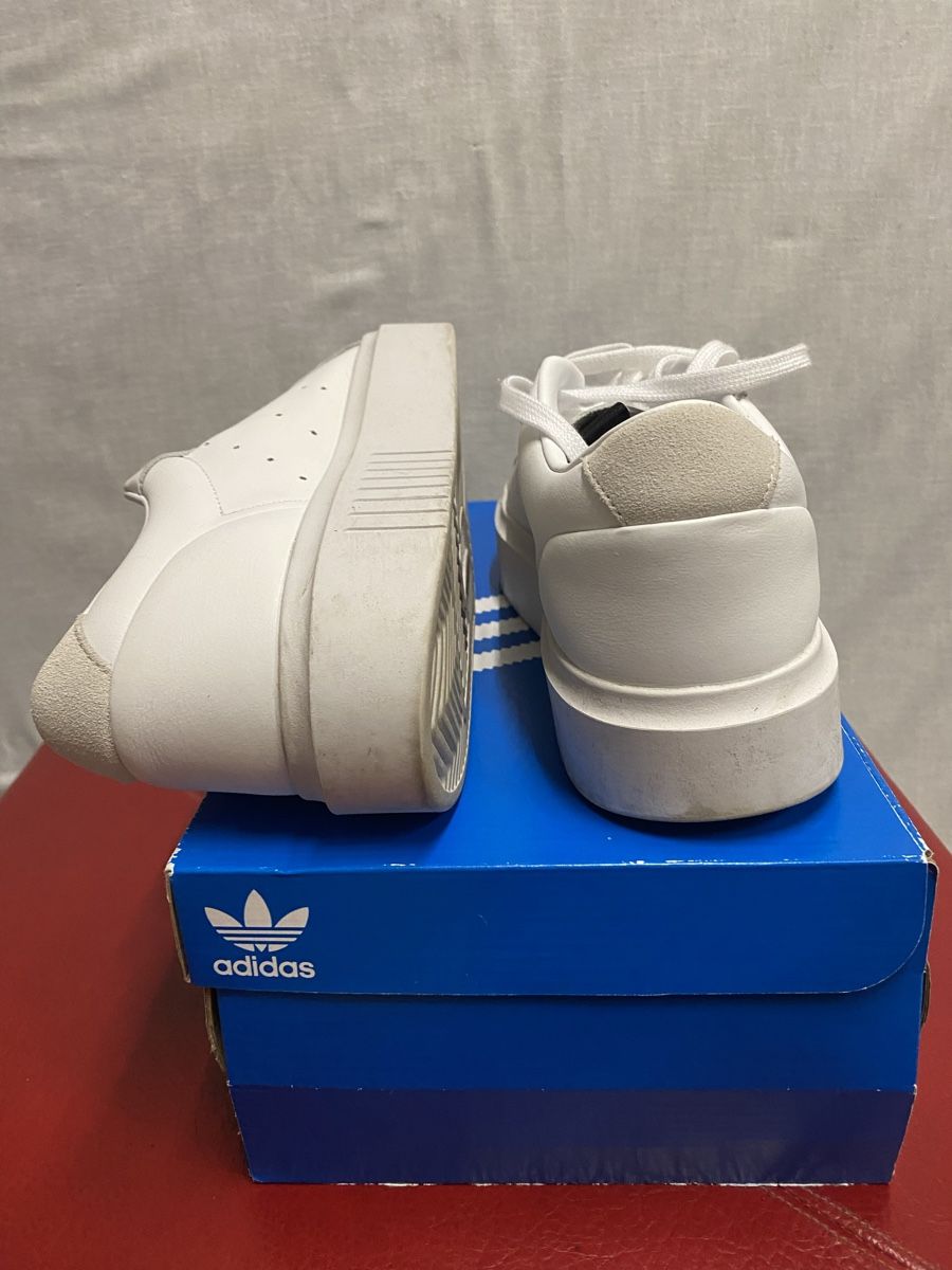 Adidas Scarpe da donna: Adidas Sleek, 41 1/3 – Nuovo (secondo la descrizione) da Schönenwerd venduto da Jovanotti99 2