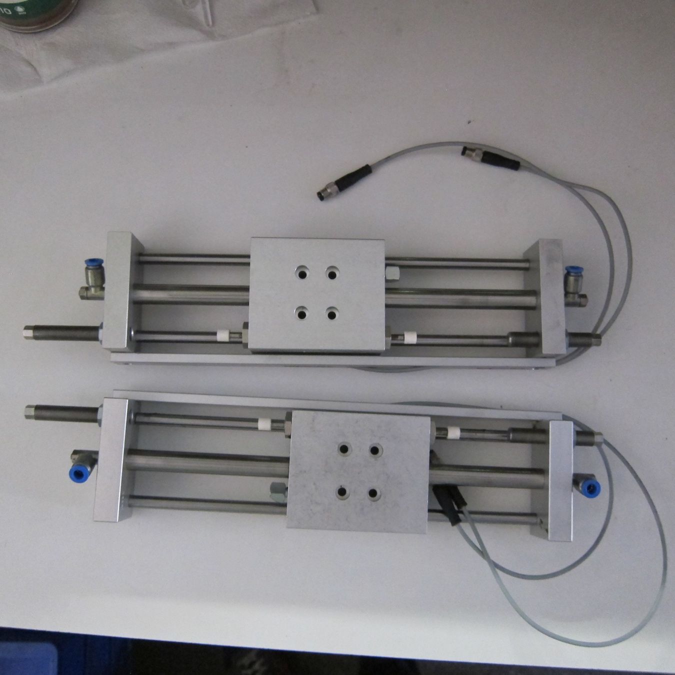 Festo Altro per industria metallurgica: Linearantrieb SLM-12-150-KF-A-G-CV-CH-E, Festo – Usato da Thun venduto da Estell