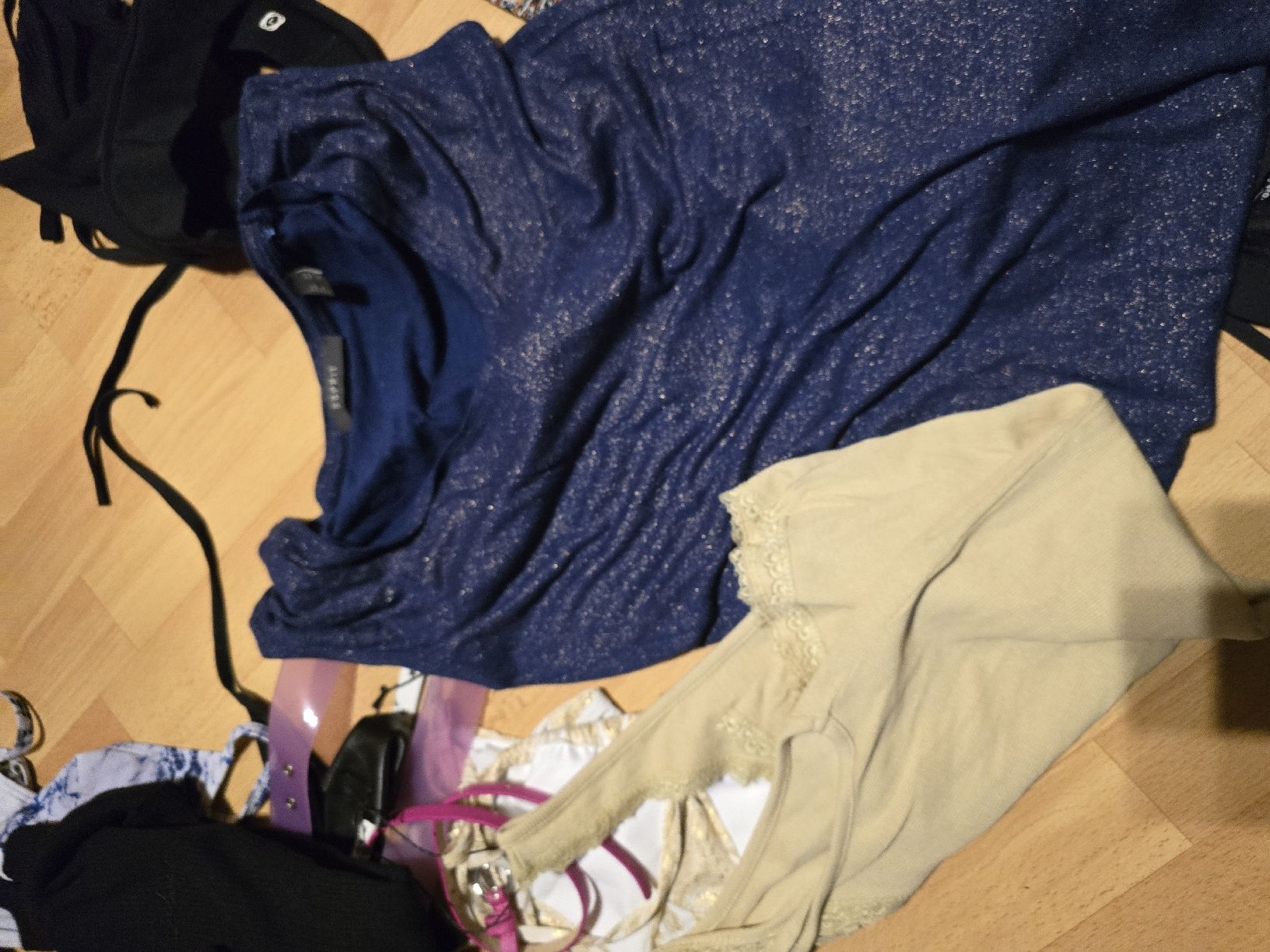 Lotti di vestiti: Damen Kleiderpaket Grösse S – Usato da Beckenried venduto da saranawi 7