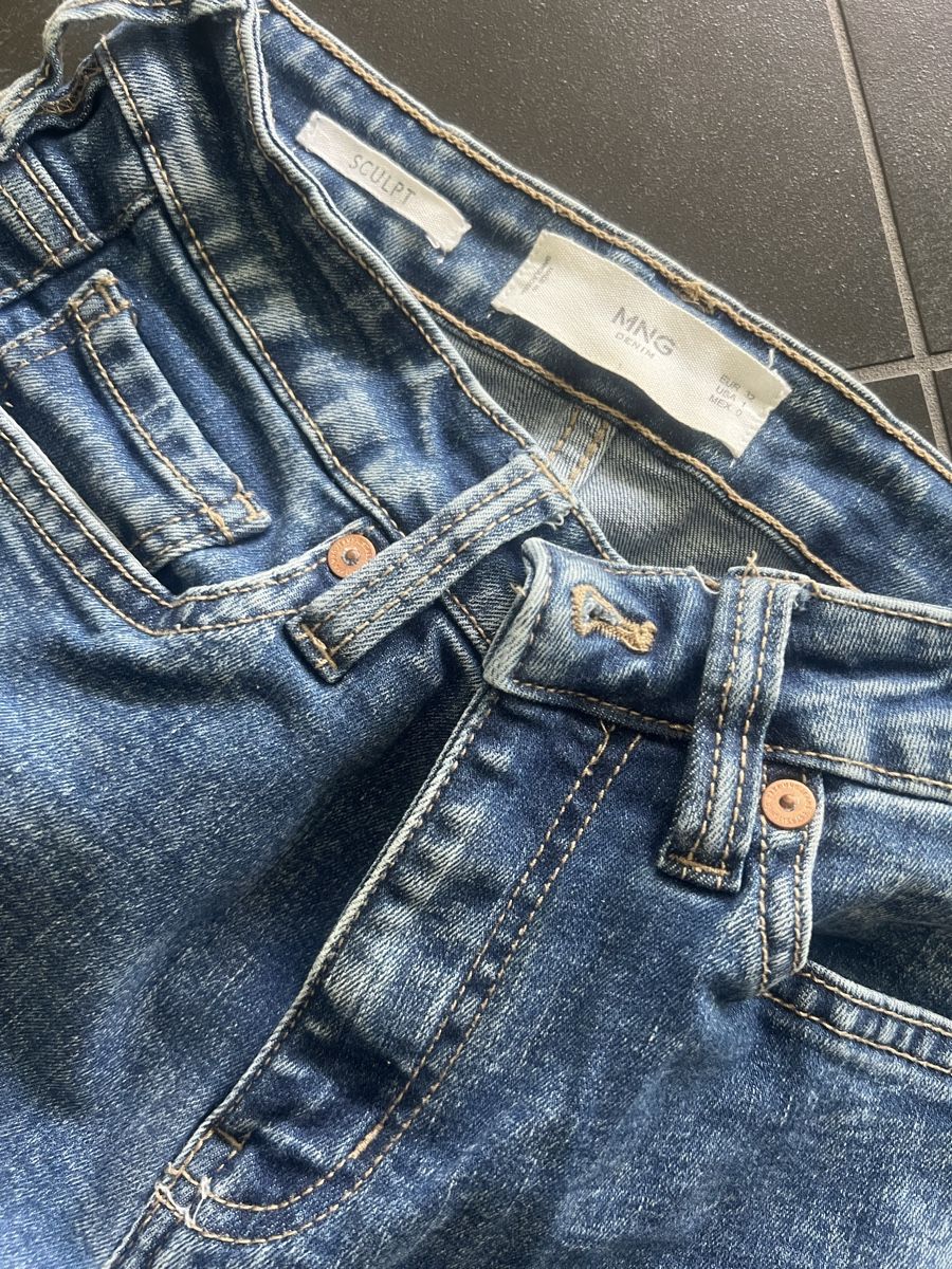 Mango Jeans: Blaue Mango Jeans, Grösse 32 – Usato da Bilten venduto da and_6hjn
