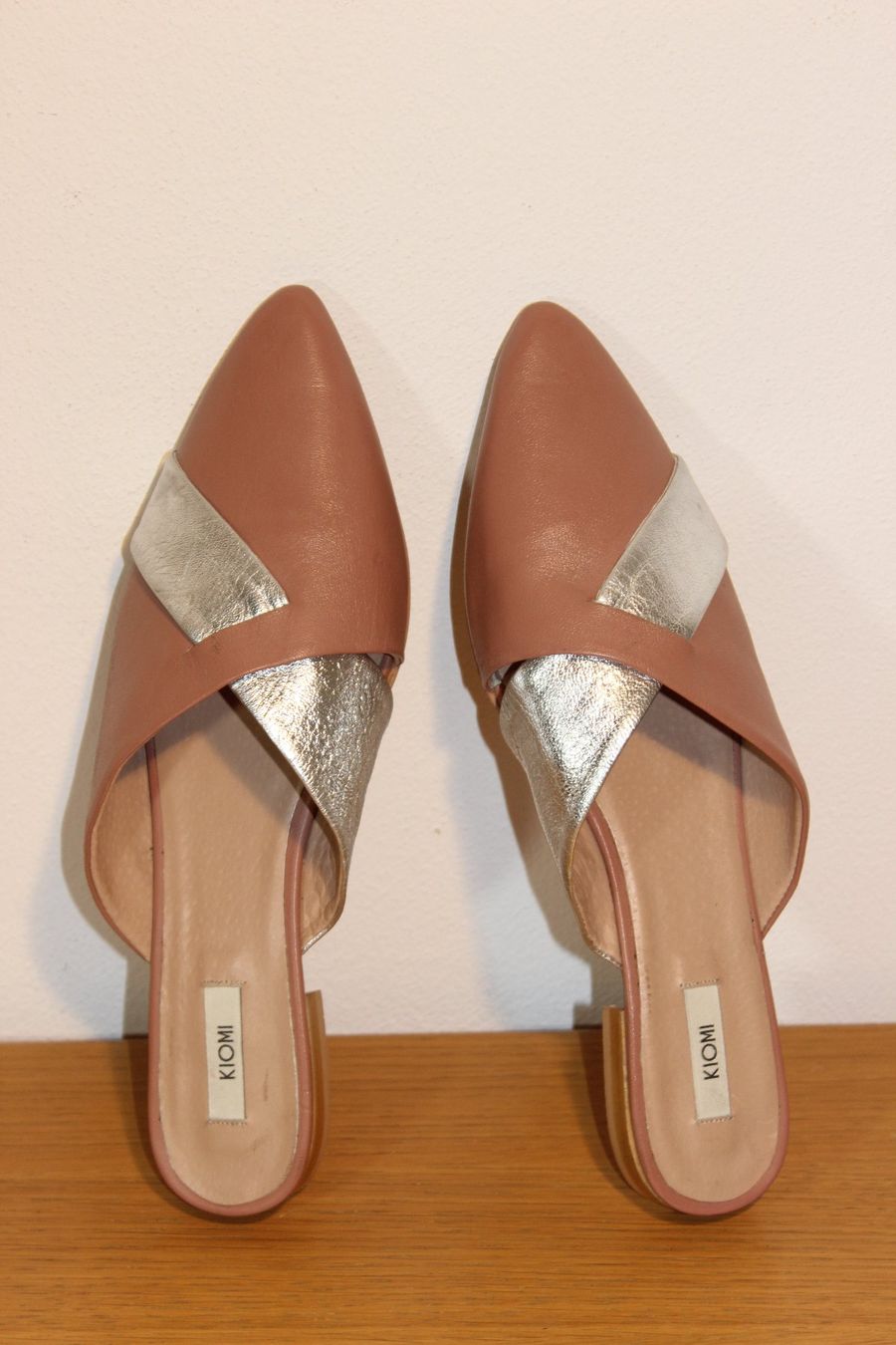 Scarpe da donna: Damen-Pantoletten, Gr.40 – Usato da Basel venduto da Mila_Graf