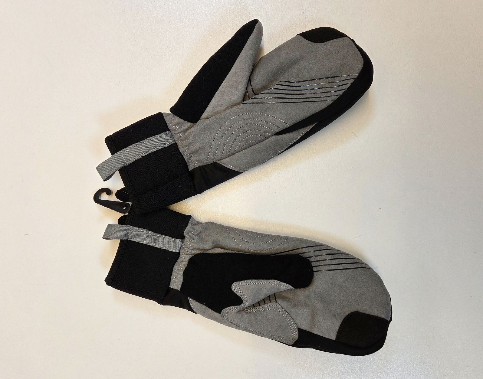 Handschuhe & Handstulpen: Campz Damen Handschuhe Gr. M – Neu und originalverpackt aus Braunau von Brand-Store 1