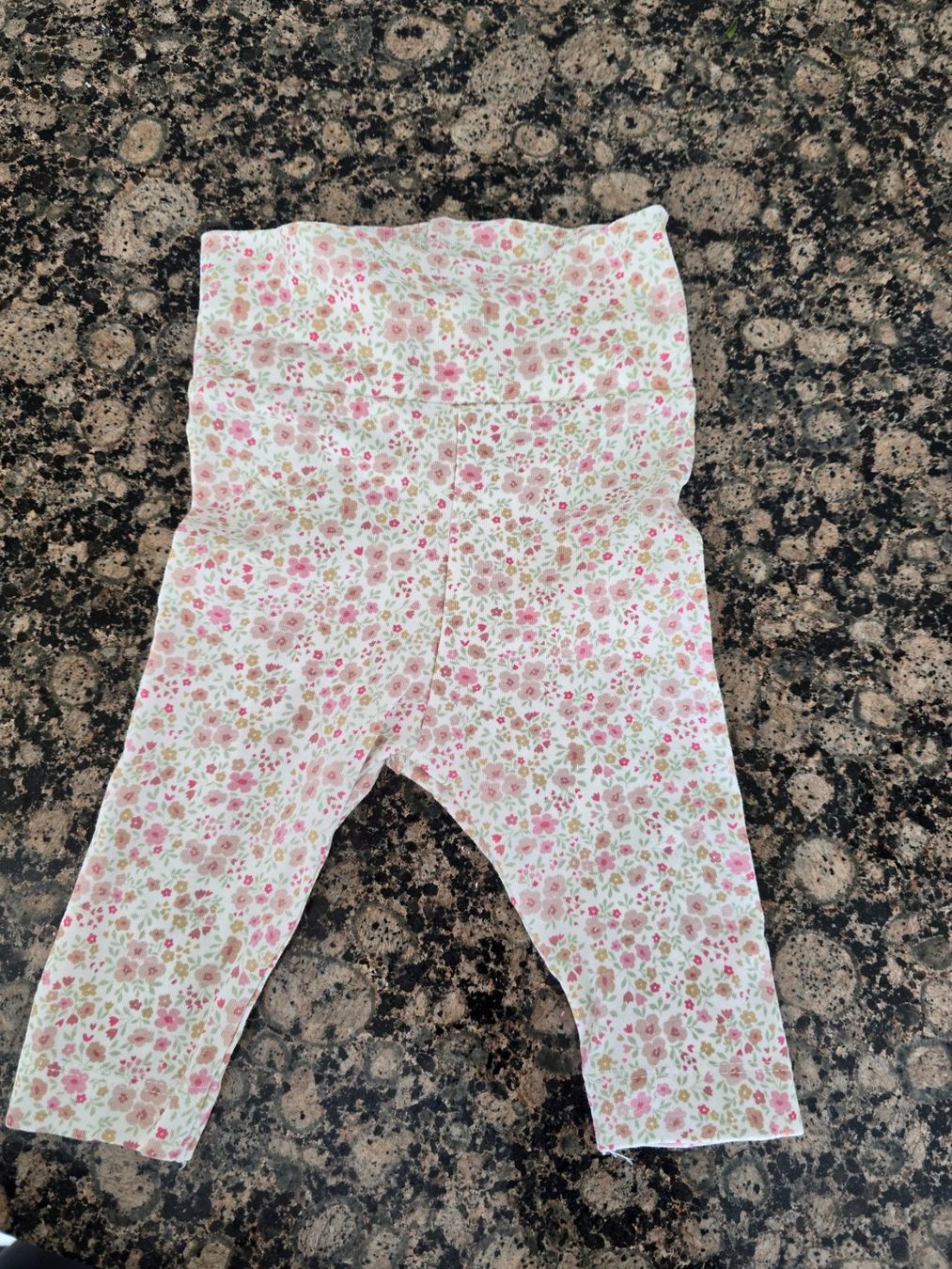 H&M Calze & Collant: H&M Leggins Gr 56 – Usato da Uetendorf venduto da baumstamm3