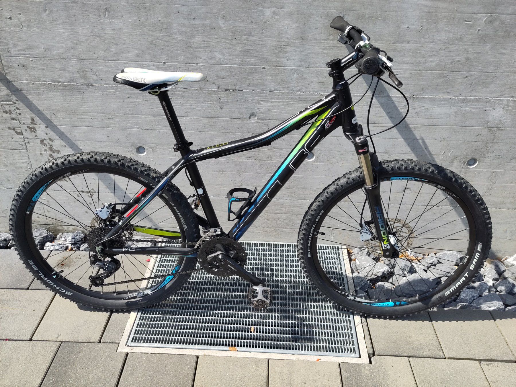 Cube Velos: Damen MTB Cube Access WLS PRO – Gebraucht aus Lenggenwil von  3