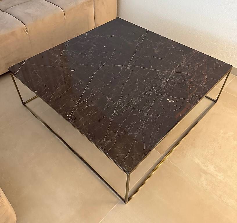 Tavoli: Marmor Couchtisch – Usato da Wohlen AG venduto da van_l9kx