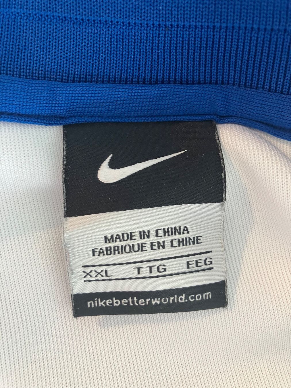 Nike Jacken: England Präsentationsjacke – Gebraucht aus Büsserach von  2