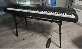 YAMAHA Clavinova-PF Model P-100