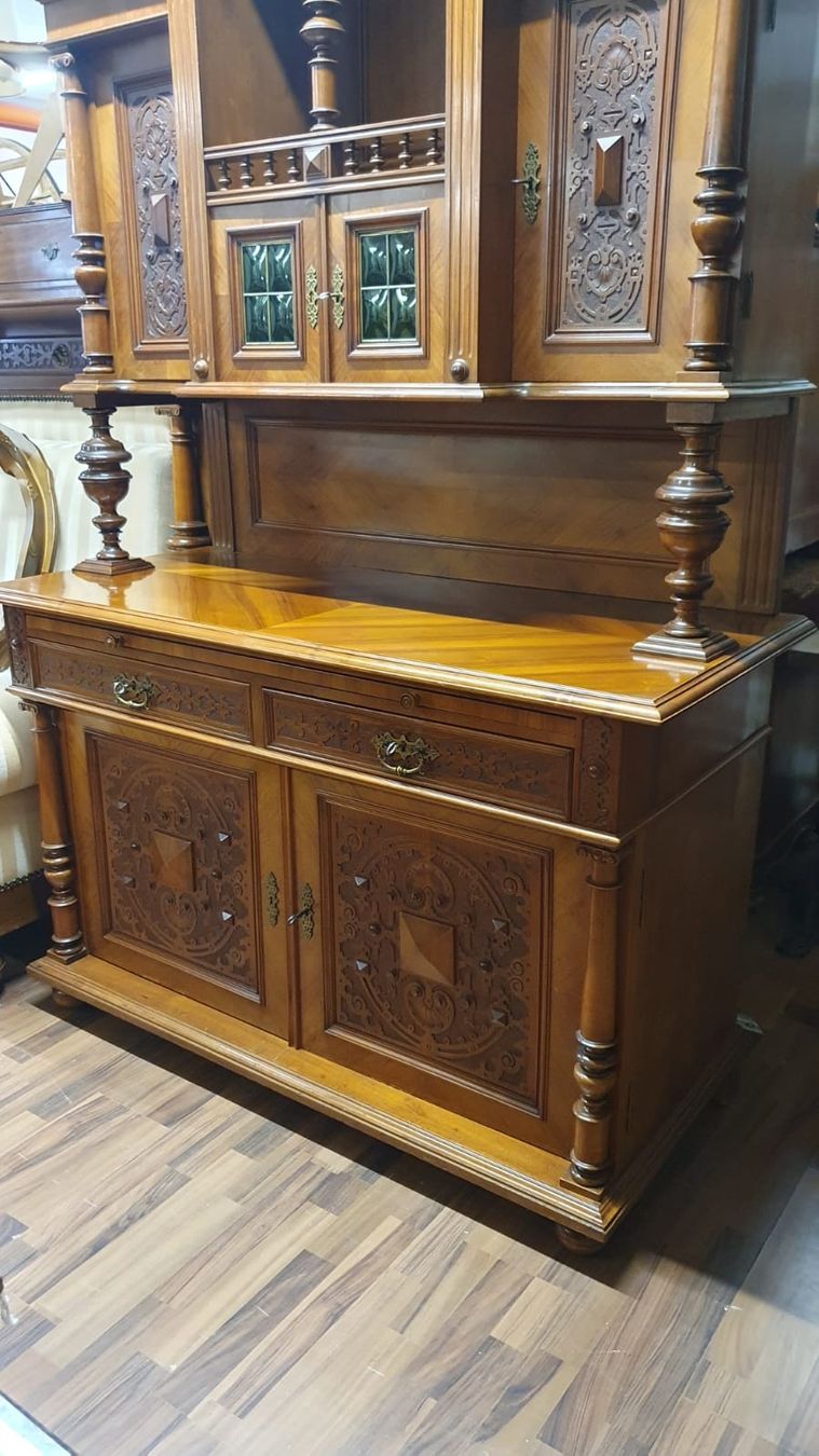 Credenze: ALTE STILL BUFFETSCHRANK – Usato da Dietikon venduto da brocki-eyra 9