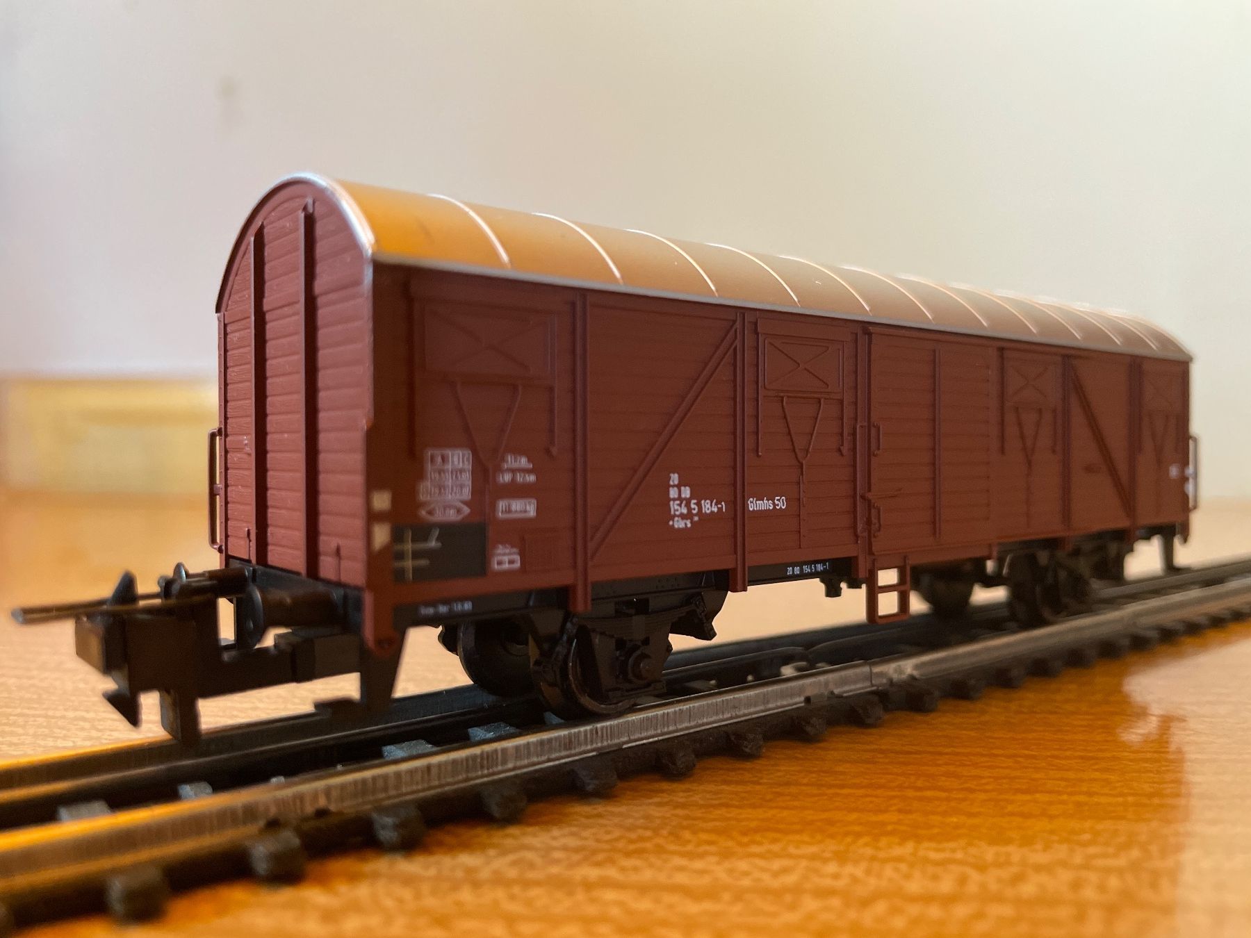 Trix Modellini di ferrovie: Trix Express H0 33579 K Güterwagen braun – Usato da Suhr venduto da Daneli7 1