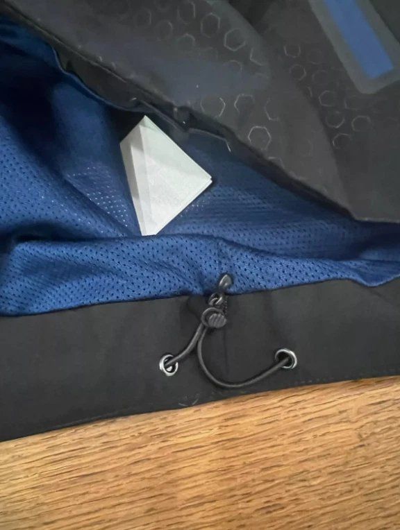 Giacche: 🤩 Crypto.com Herren Regenjacke Größe S – Nuovo e nell'imballaggio originale da Wittenbach venduto da HeuHeinz 5