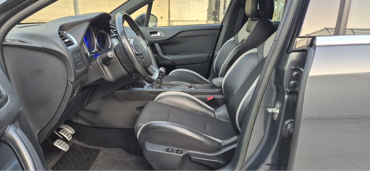 Citroën Automobili: CITROEN C4 DS4 1.6 HDI – Usato da Bülach venduto da _milziv 2