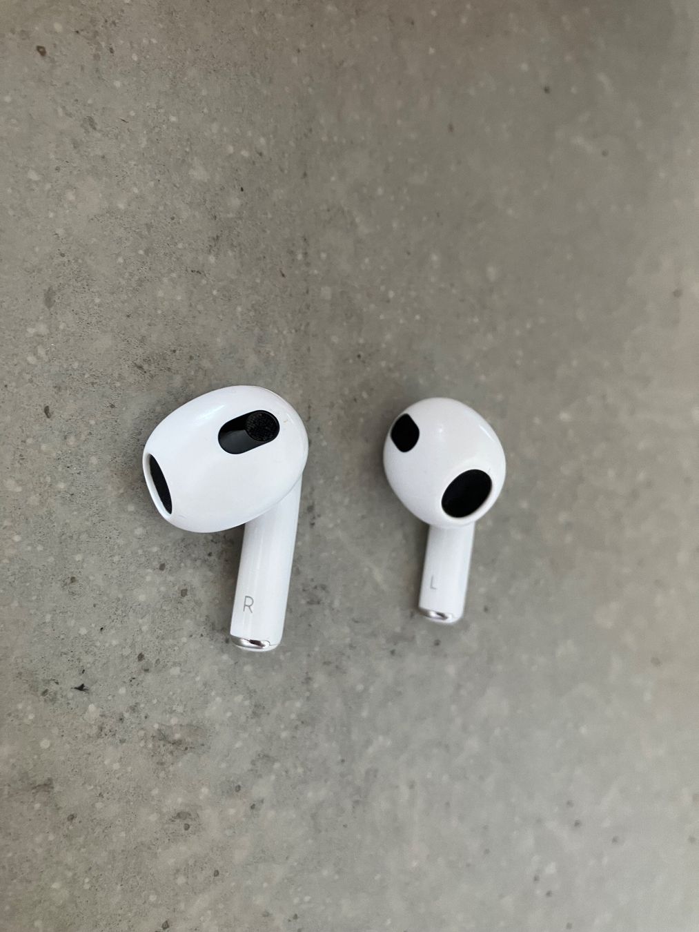Apple Cuffie: Apple AirPods 3 – Usato da Lausanne venduto da mr.v 5