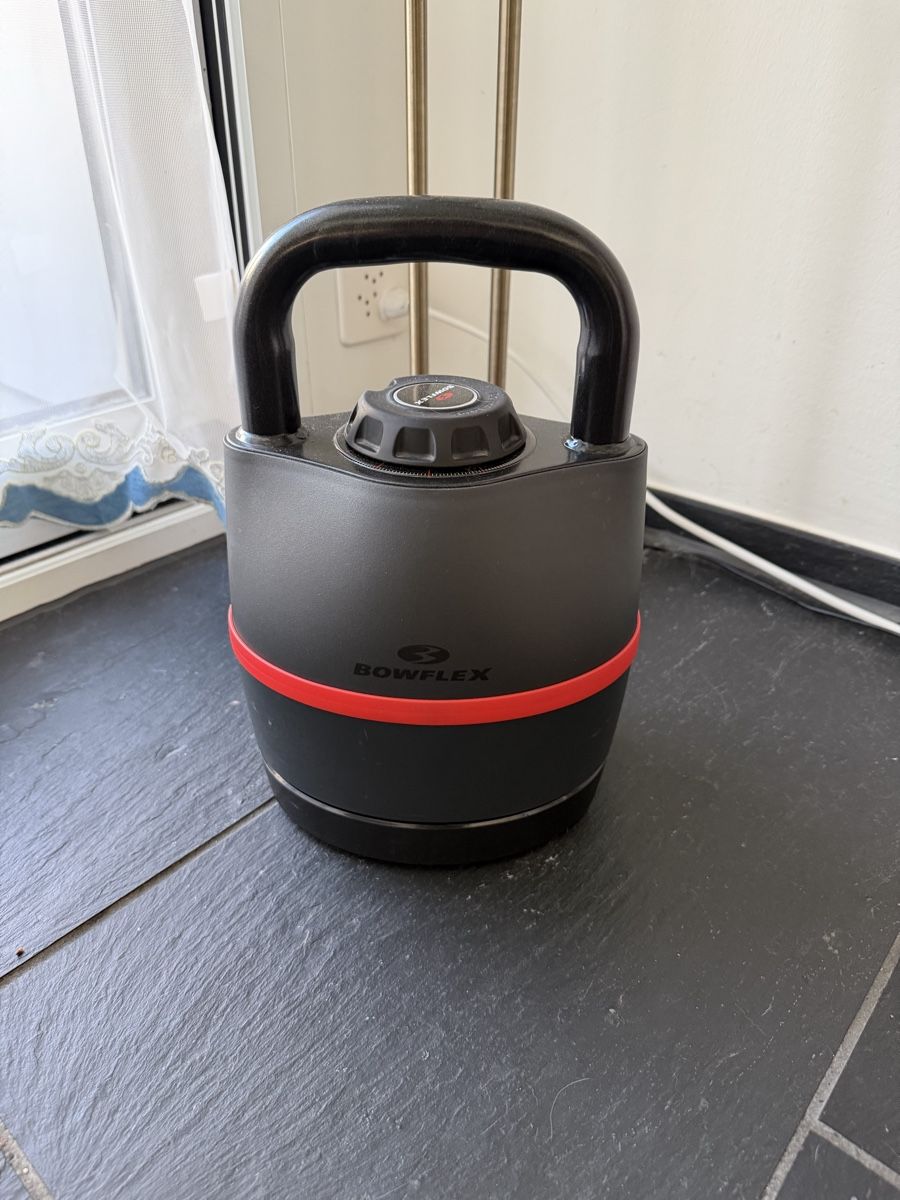 Bowflex Poids & Haltères: Bowflex SelectTech 1090i Kettlebell 18kg 40lbs gebraucht – D'occasion à Zürich par dessaster