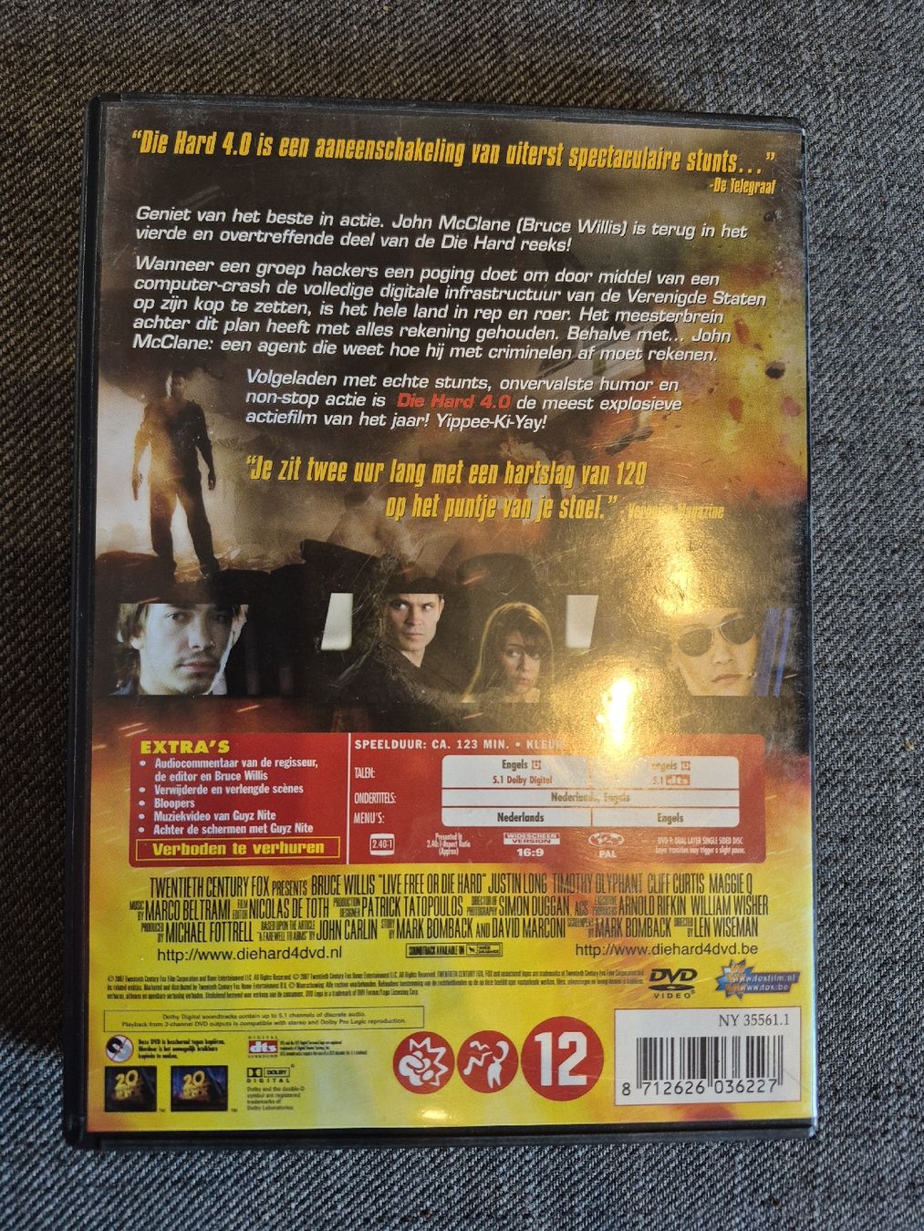 Tutti i DVDs: Die Hard 4.0 DVD Englisch/ Niederländisch – Nuovo (secondo la descrizione) da Buchs AG venduto da Gian_1902 1