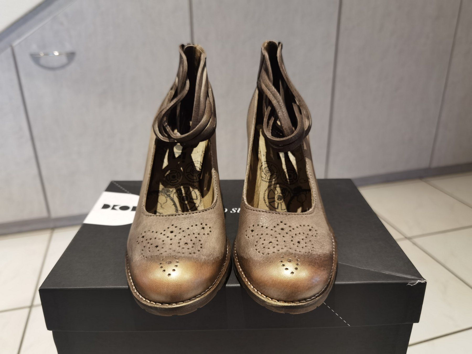 Scarpe da donna: Dkode Damenschuhe Gr. 39 – Nuovo e nell'imballaggio originale da Uerkheim venduto da Justi.y 1