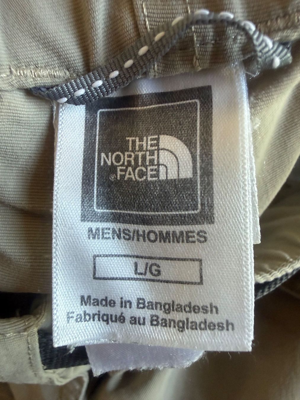 North Face Hosen: North Face Shorts – Gebraucht aus Wilderswil von floh1969 2