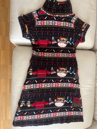 Winterkleid schone Muster gr S
