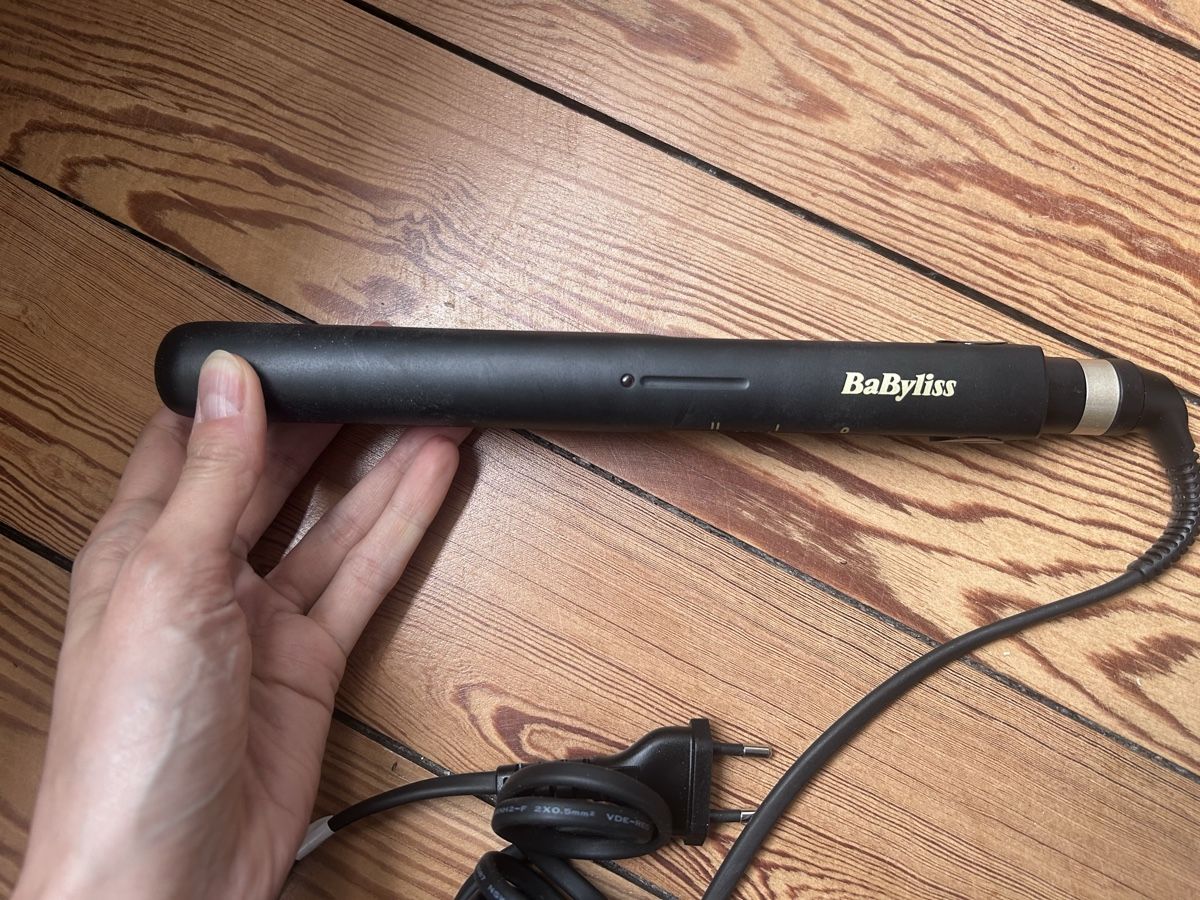 BaByliss Piastre & Arricciacapelli: Lisseur de voyage Babyliss – Usato da Genève venduto da Sarahchge