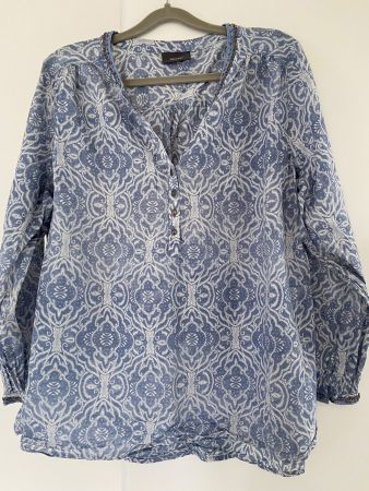 Yessica leichte Bluse Gr. 48/50 blau-weiss gemustert neu