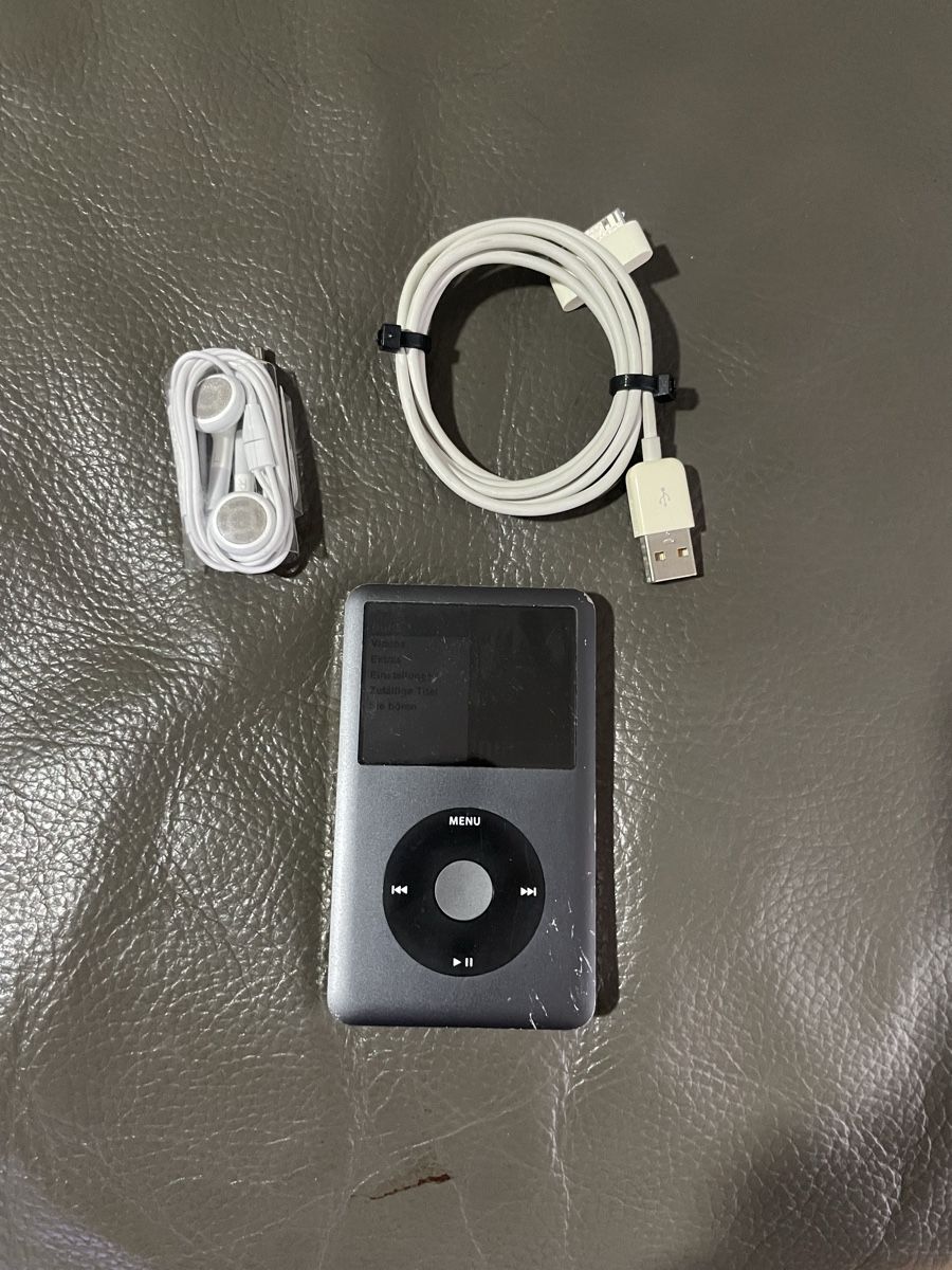 Apple Tragbarer Mediaplayer: iPod Classic 160GB – Gebraucht aus Zürich von semi16 1