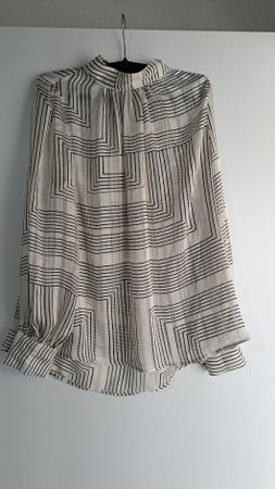 superschöne Bluse Gr. M, H&M