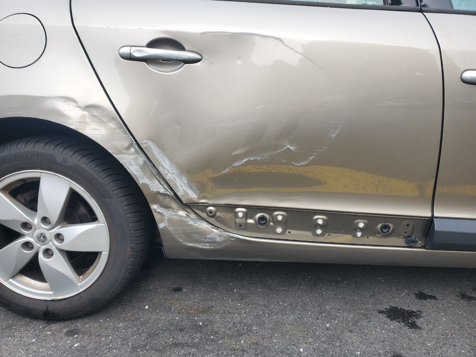 Renault Automobili: Renault Megane TCe 130 – Usato da Kriens venduto da simonbartoschek 8