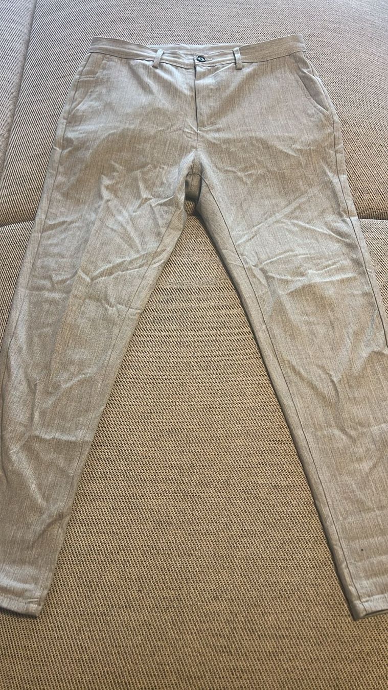 Zara Pantaloni: Zara Hose – Usato da Lengnau BE venduto da lor_m2wt